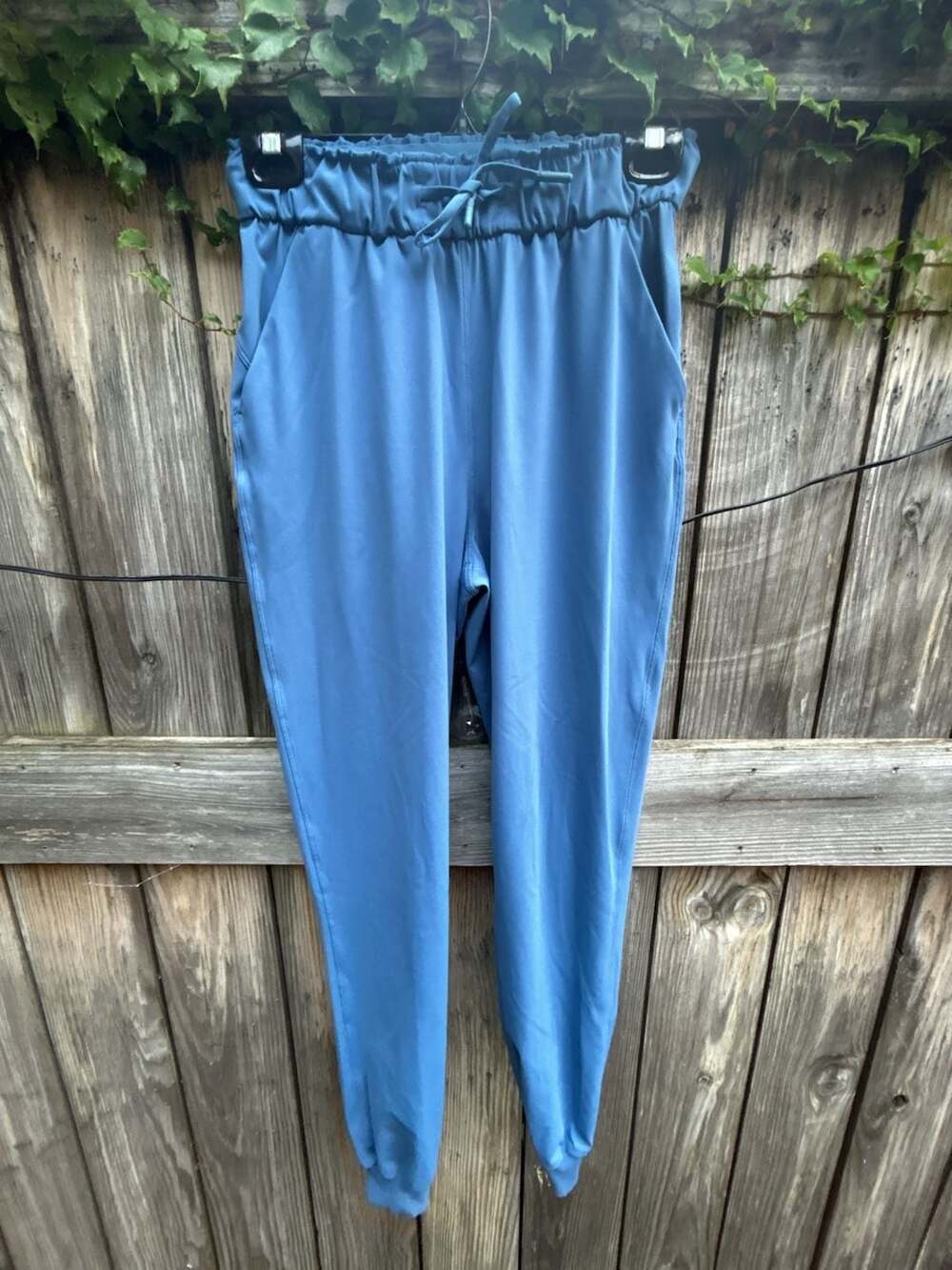 Lululemon Women's Stretch High-Rise Jogger Blue Size 4